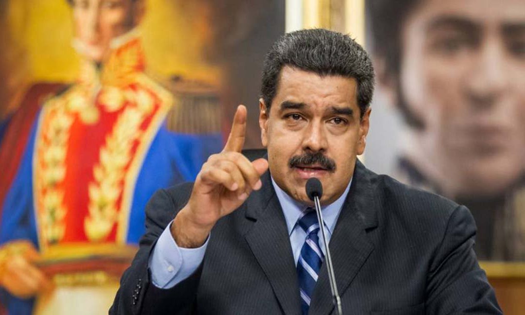 Maduro a Facebook tras bloqueo: “Te metiste con Venezuela, vamos a ser un hueso duro de roer”