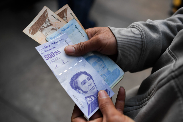 Nuevos billetes aún no circulan con plenitud entre los venezolanos