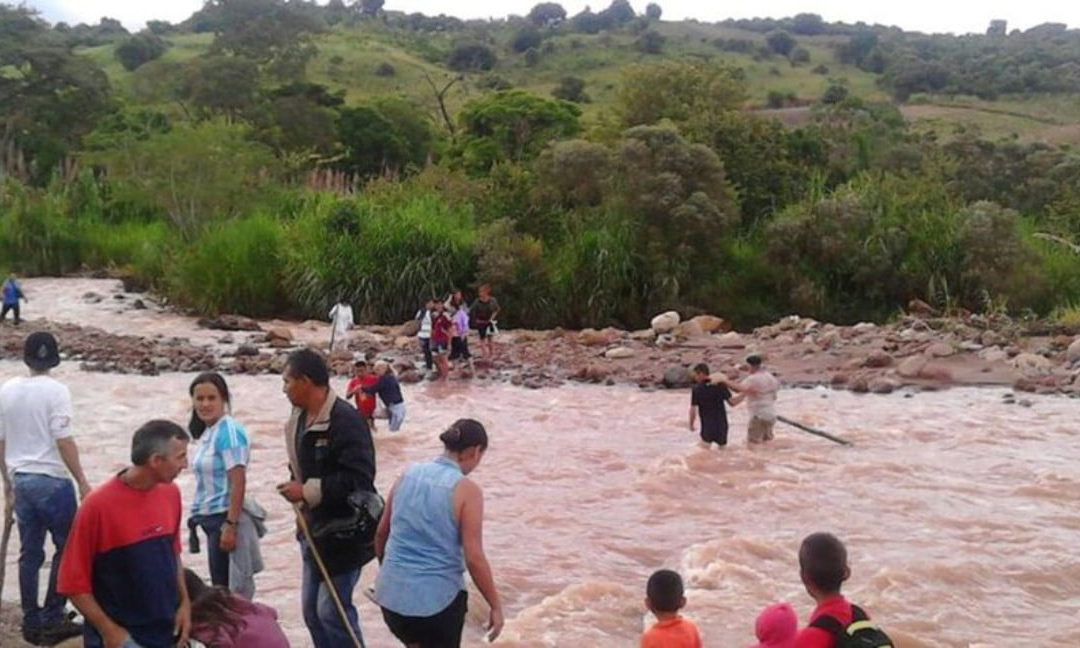 Tres personas murieron al cruzar el río Táchira en la frontera