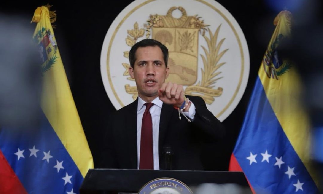 Guaidó conversó con el canciller de Países Bajos el rol de la comunidad internacional en la democracia venezolana