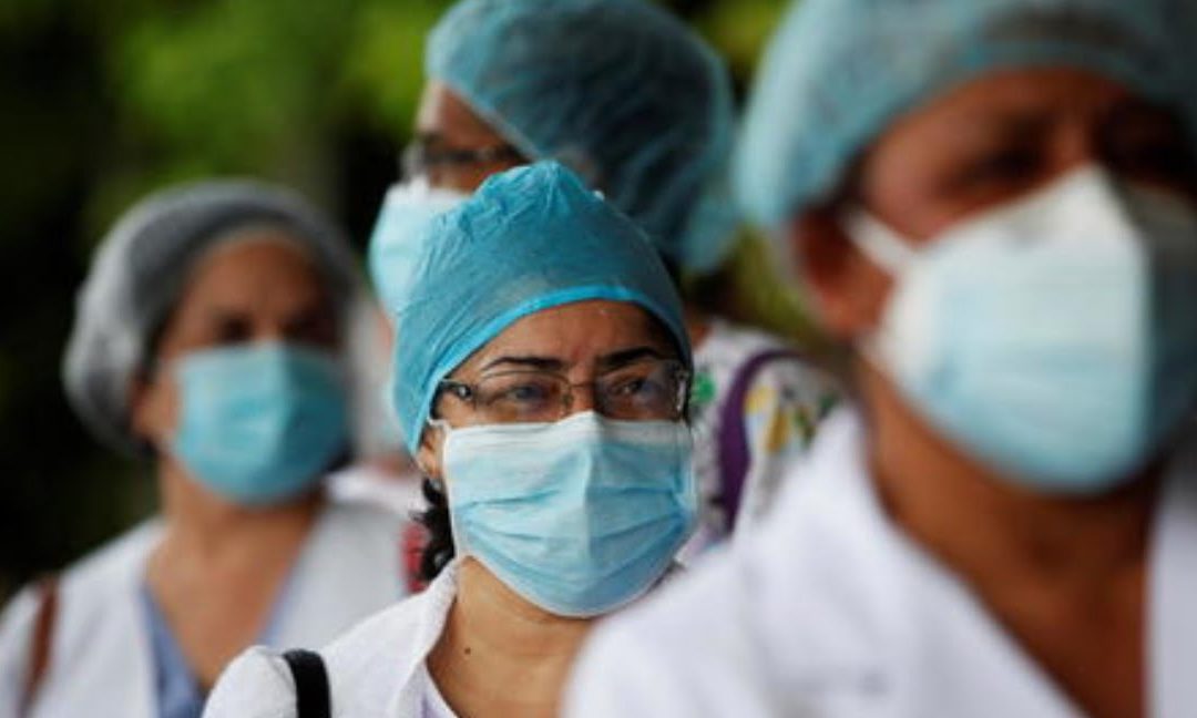 Médicos Unidos reconoce su “angustia” por cada día que pasa sin llegar las vacunas a Venezuela