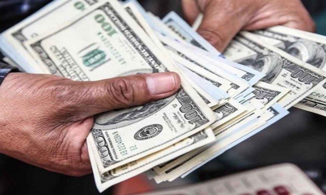 Casa de cambio permitirá retirar en efectivo las remesas en dólares